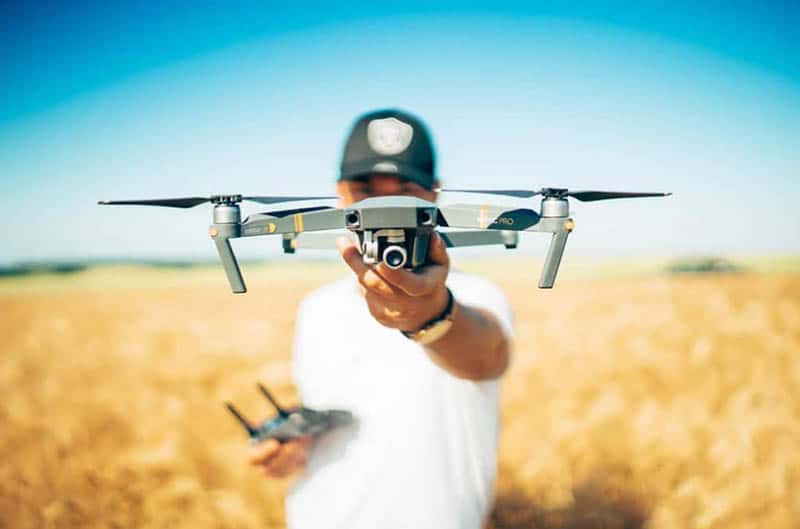 What are the key features of a quiet drone